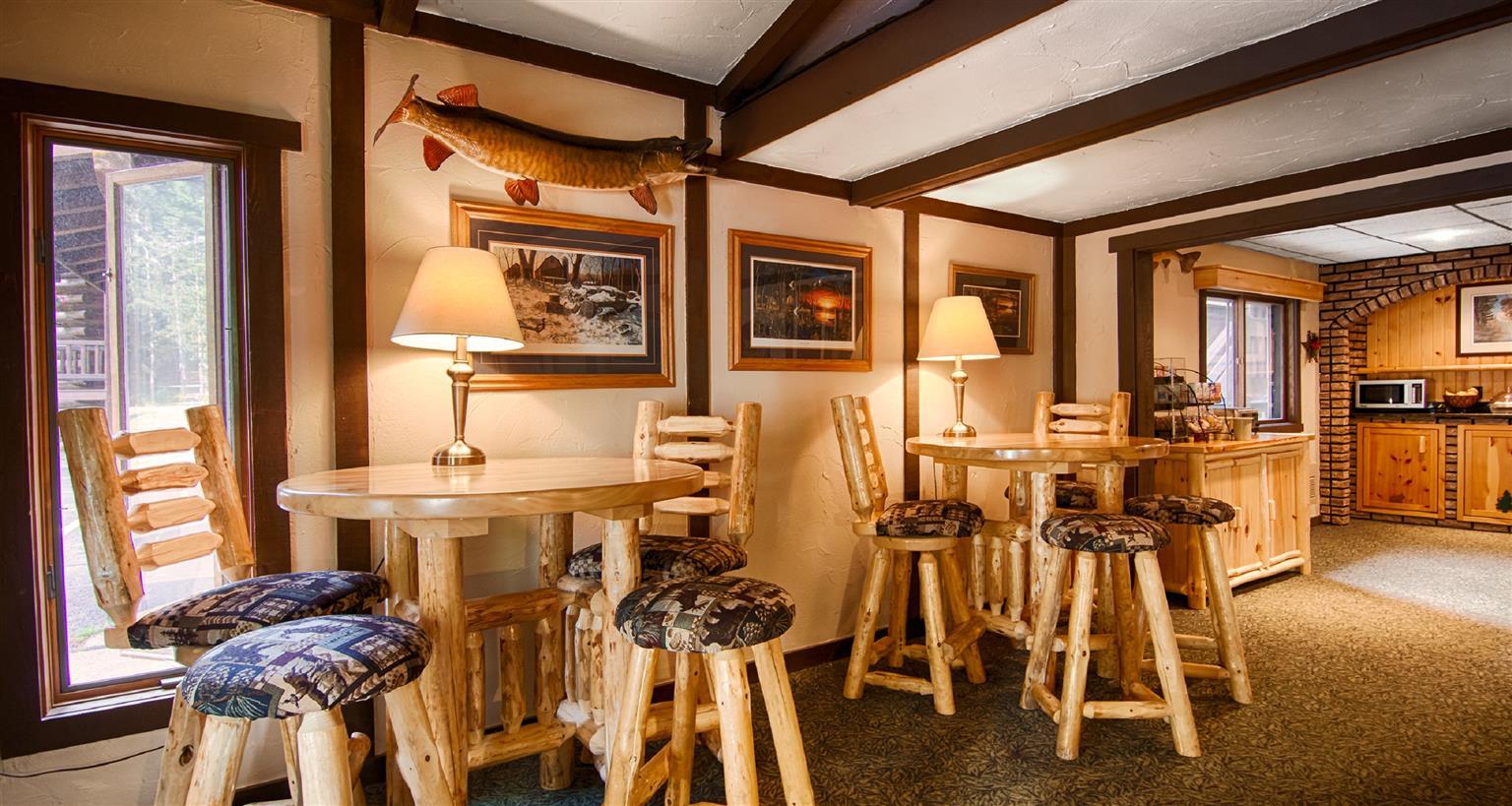 Centerstone Resort Lake-Aire Tomahawk Exterior photo